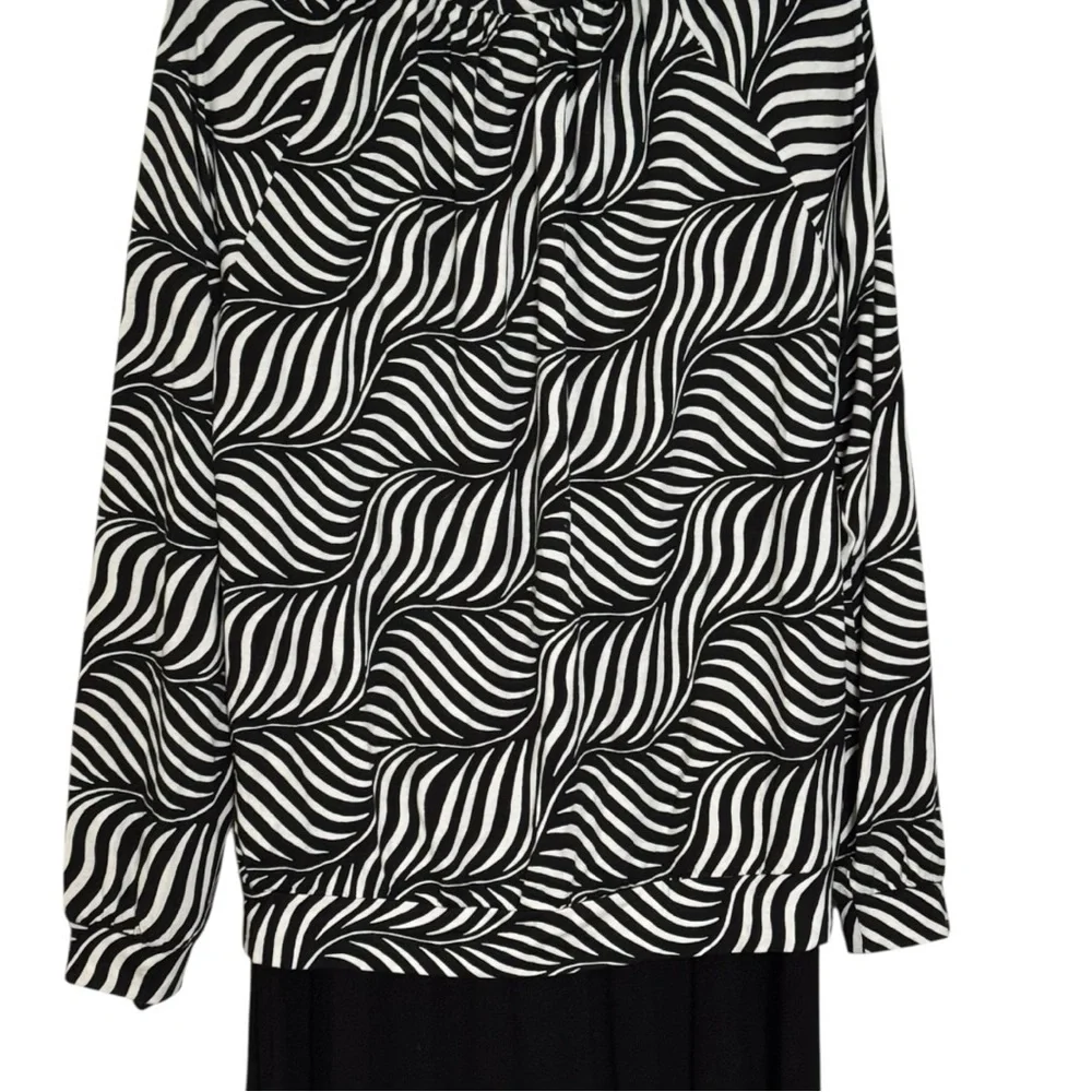 Michael Kors Ruched Round Neck Black White Zebra Print Long Sleeve Soft Blouse L